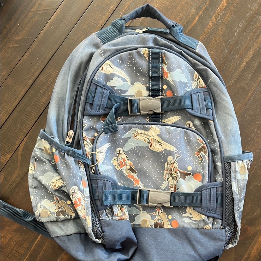 Pottery Barn Kids Glow Star Wars Mandalorian Mackenzie Large Backpack